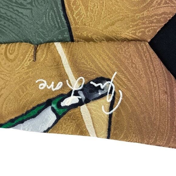 Robert Daskal Hand Painted Baseball Player 100% Silk Mens Necktie Tie Paisley - Picture 15 of 16